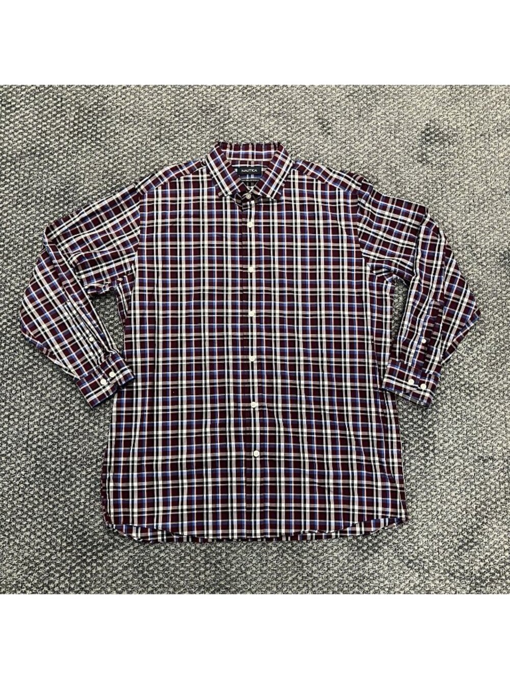 Nautica Plaid Button Down Shirt Size 17 32/33 Wrinkle Free Long Sleeve